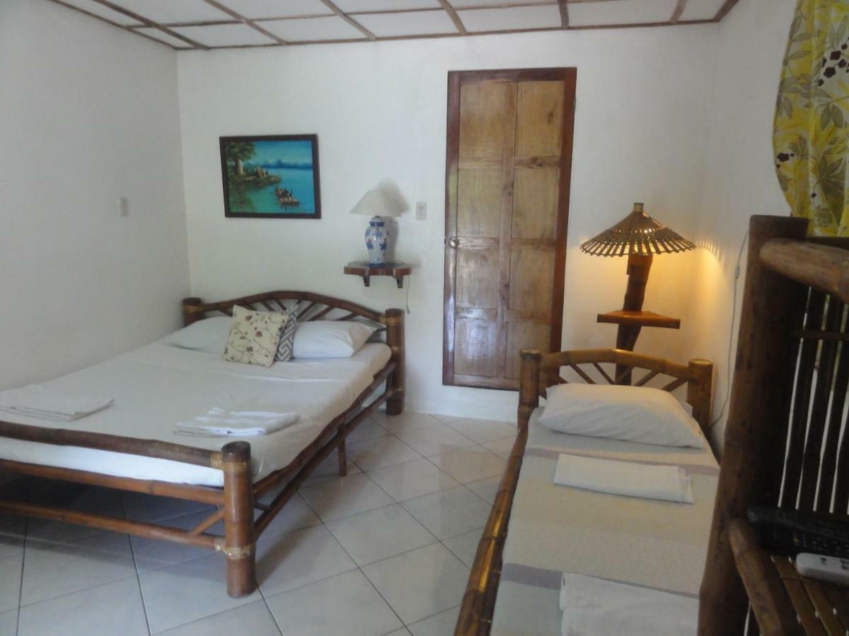 Sea Turtle House Moalboal